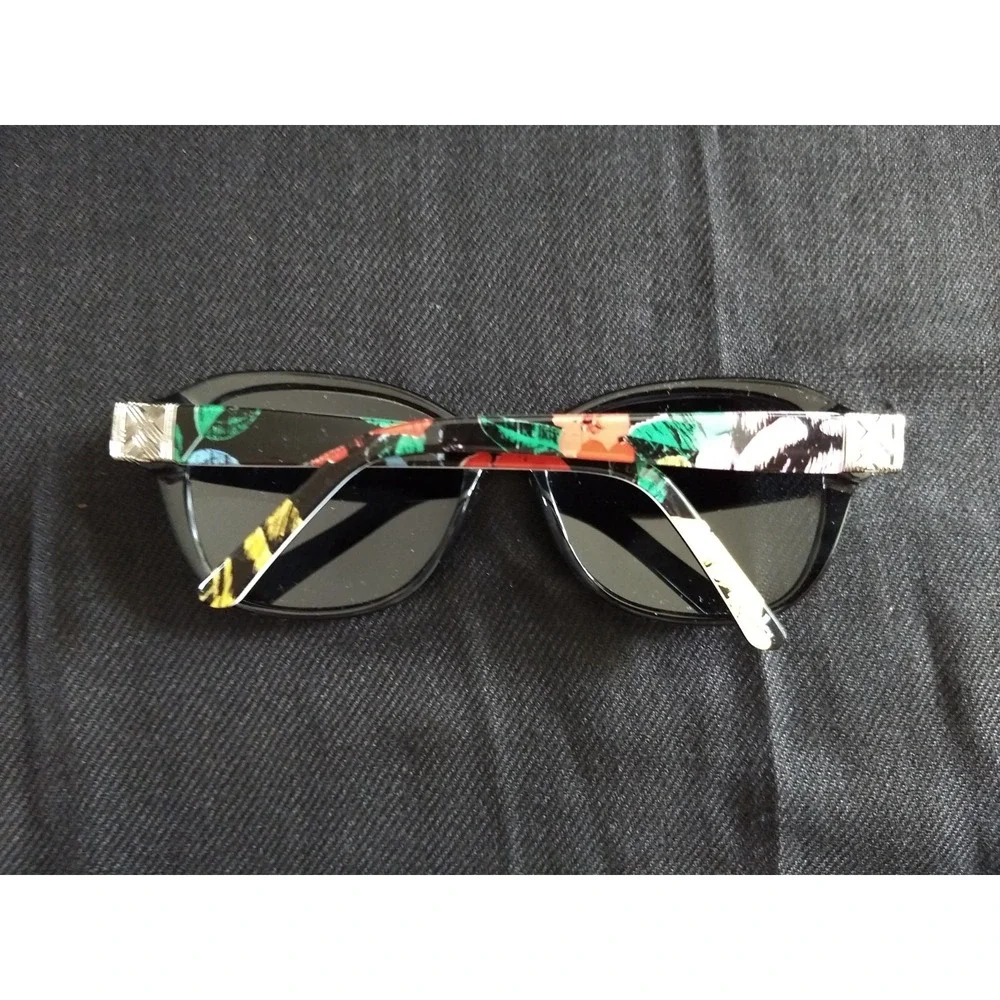 Vera Bradley Sunglasses Havana Rose‎ Black Silver-Tone Womens & Max Studio Case